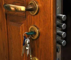 Town Center Locksmith Shop Pittsburgh, PA 412-595-9375 - 6-Lock-Change